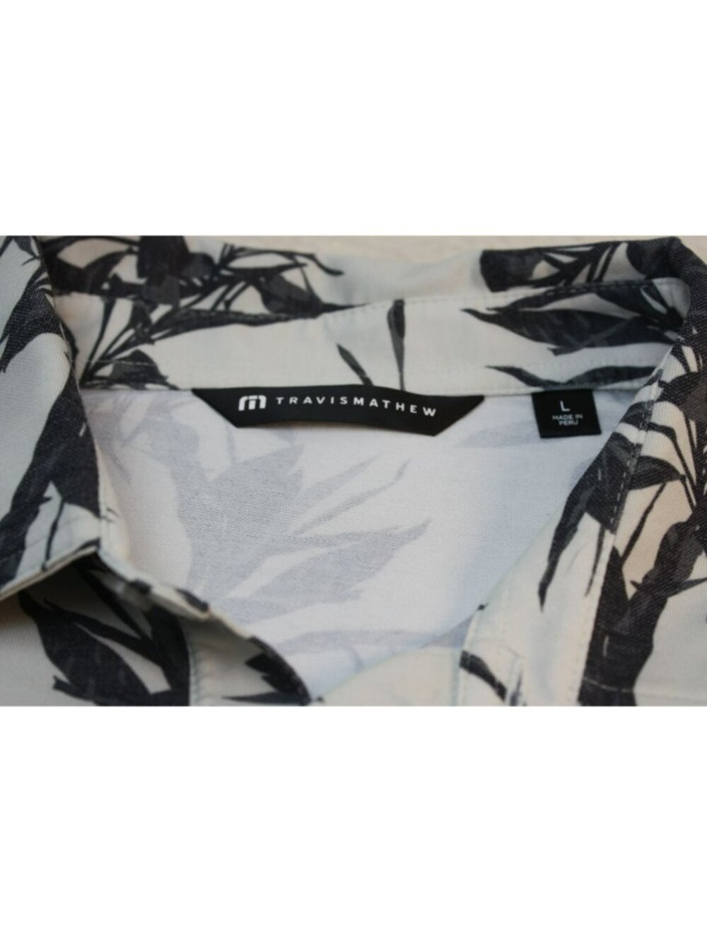 Travis Mathew Mens Polo Shirt Lot of 3 Large Lightweight Athletic - Picture 6 of 8